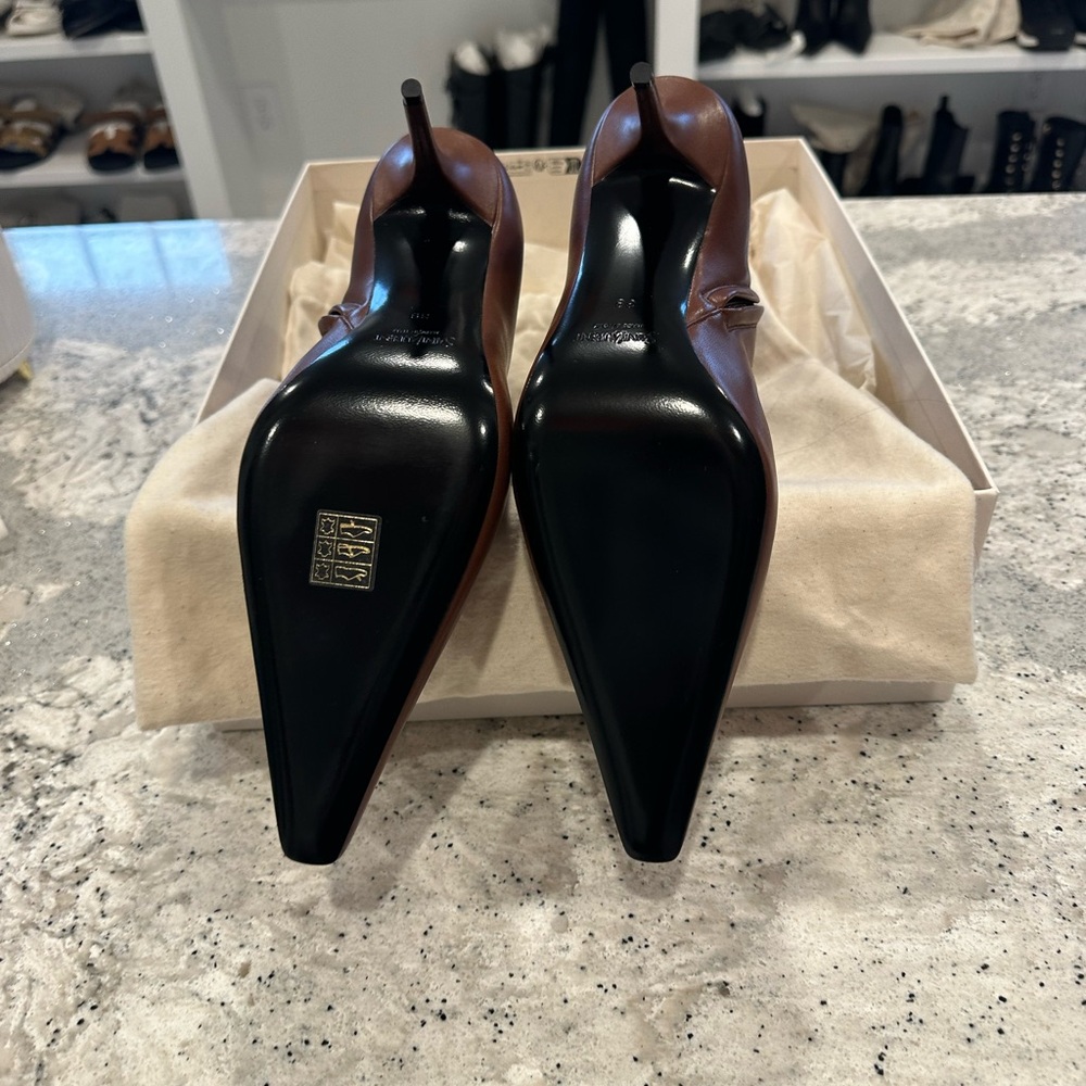 Saint Laurent Ashley 90 leather ankle boots - Picture 12 of 14